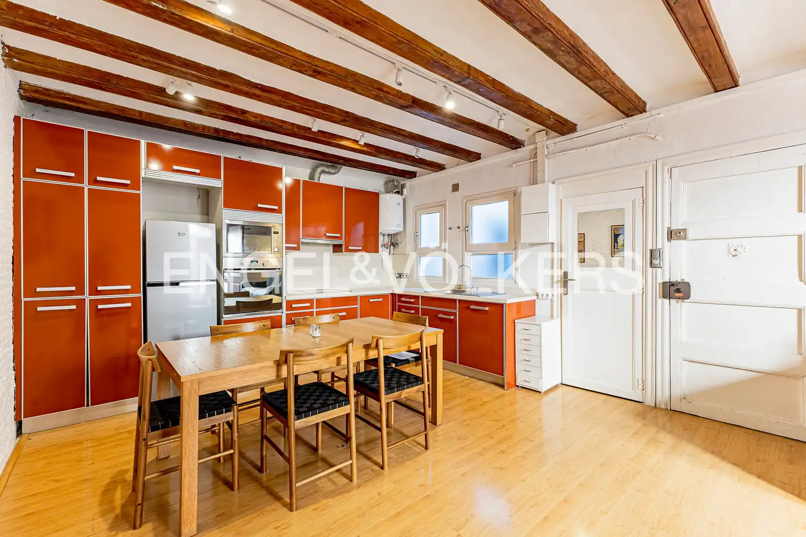 Cocina de Piso en venta en Barcelona con Aire acondicionado, Calefacción y Amueblado