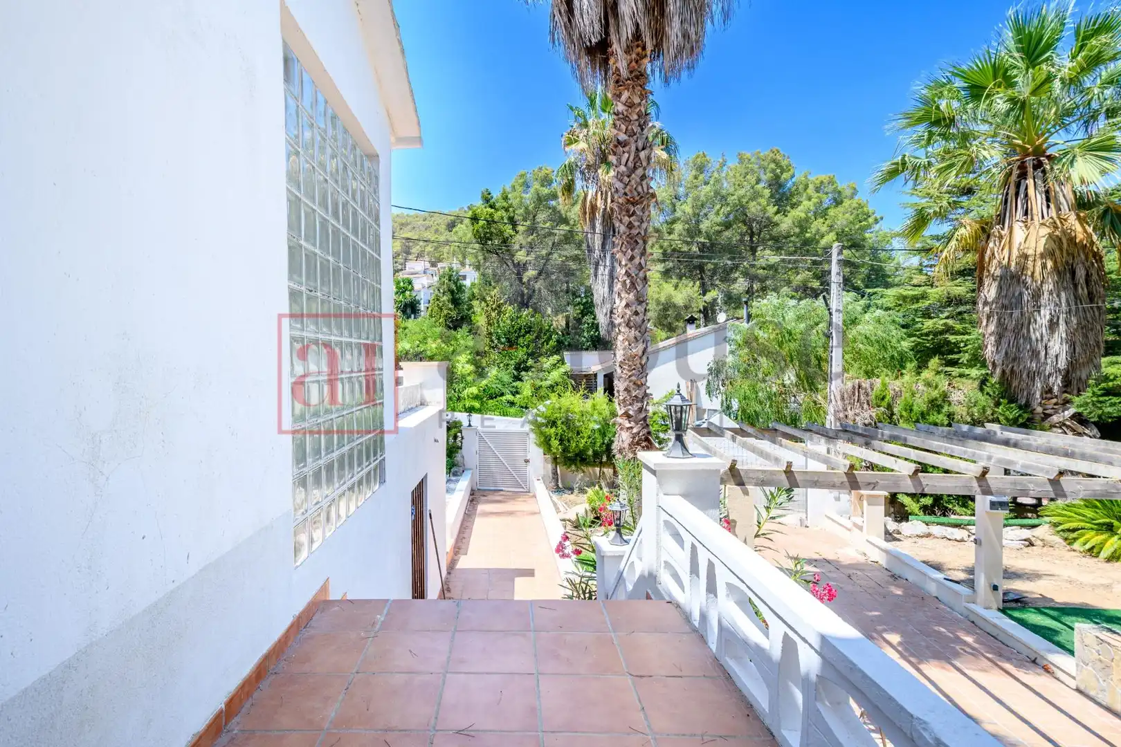 Jardín de Casa o chalet en venta en Olivella con Parquet, Terraza y Piscina