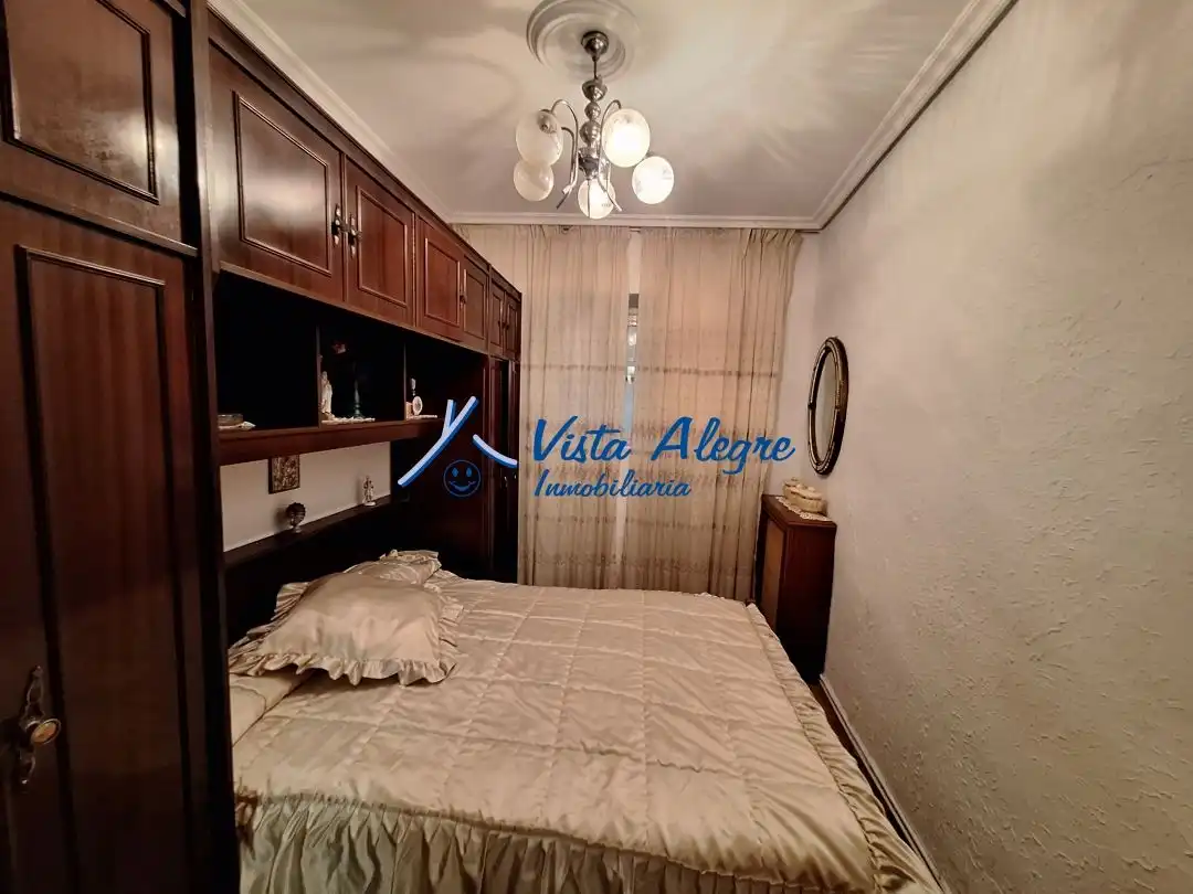 Dormitori de Casa o xalet en venda en San Vicente de la Sonsierra amb Terrassa, Traster i Moblat