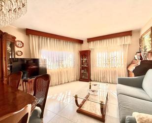 Living room of Flat for sale in Cerdanyola del Vallès  with Heating and Private garden