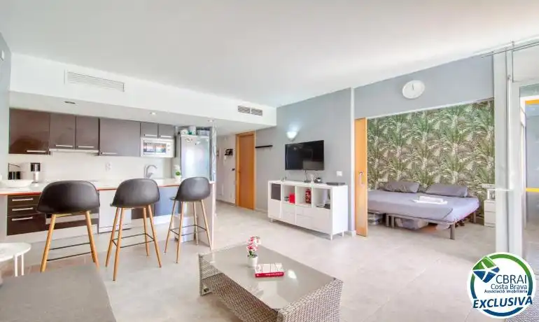 Vivienda con piscina en venta en Carrer Cap Blanc 7, imagen 4