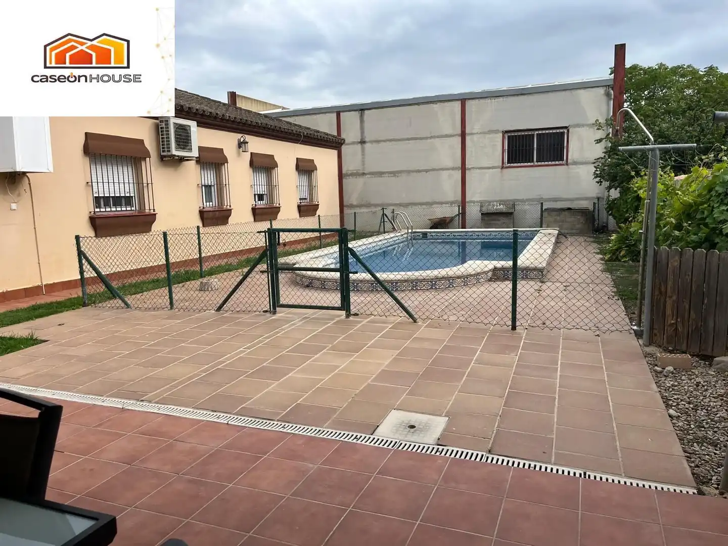 Piscina de Casa o chalet en venta en Chiclana de la Frontera