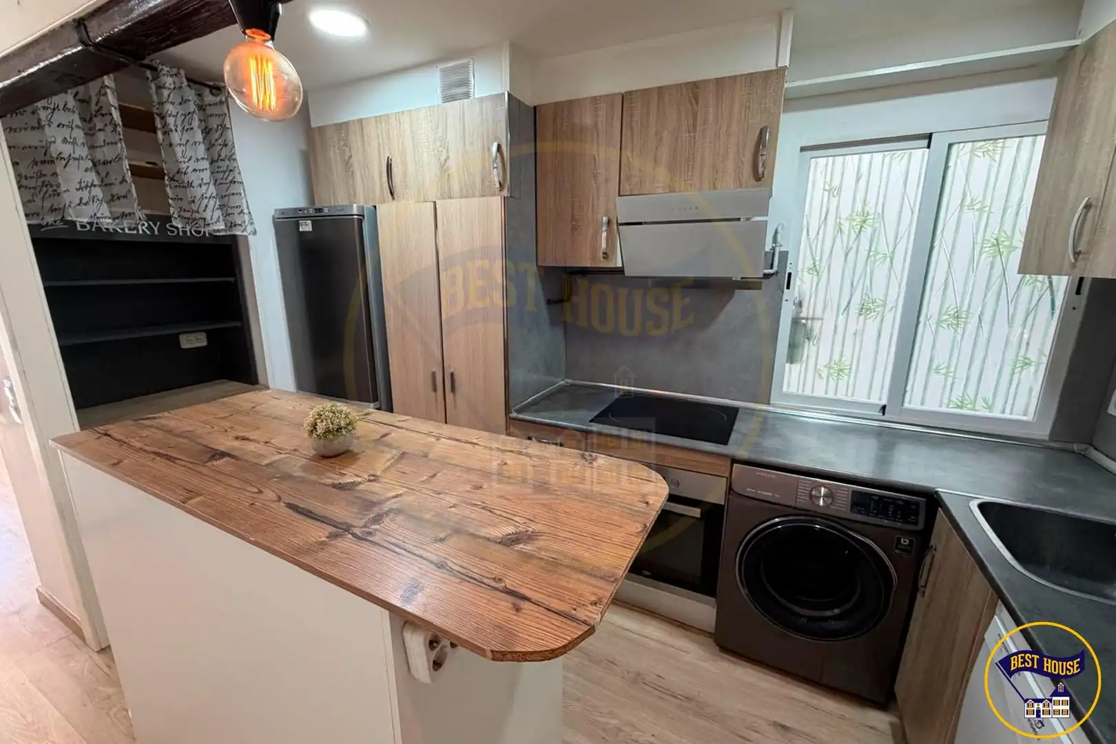 Cocina de Piso en venta en Cuenca con Calefacción, Amueblado y Balcón