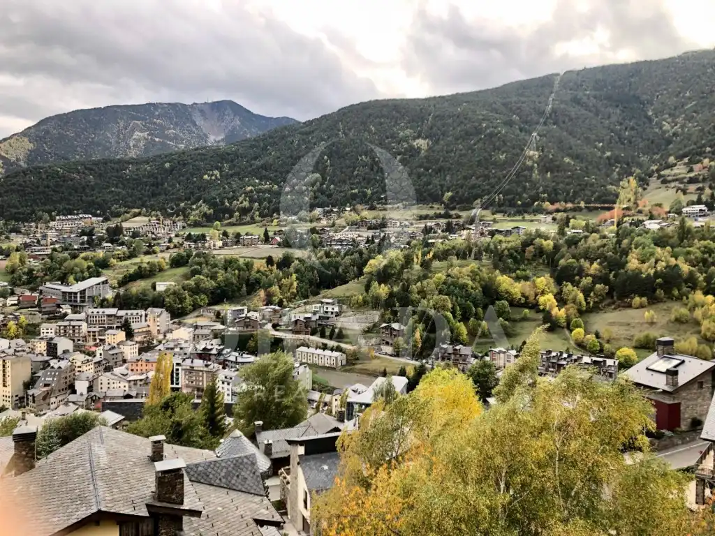 Vista exterior de Piso en venta en La Massana con Calefacción, Jardín privado y Terraza