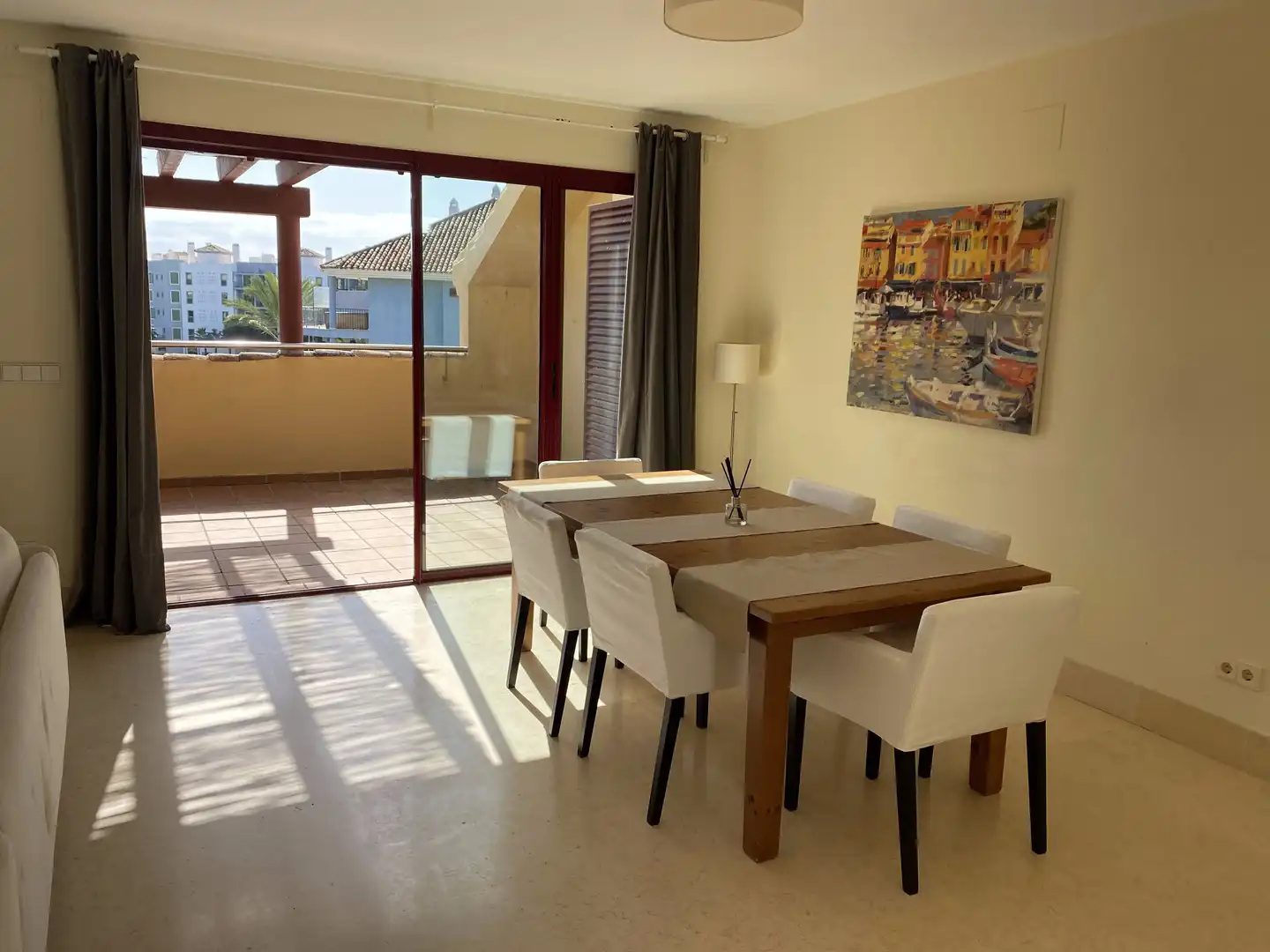 Comedor de Ático de alquiler en Sotogrande con Aire acondicionado, Terraza y Piscina