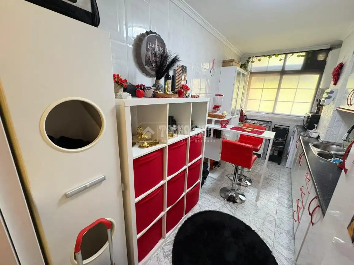 Cuina de Pis en venda en Málaga amb Aire condicionat