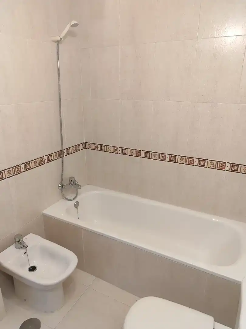 Baño de Piso en venta en Oviedo 