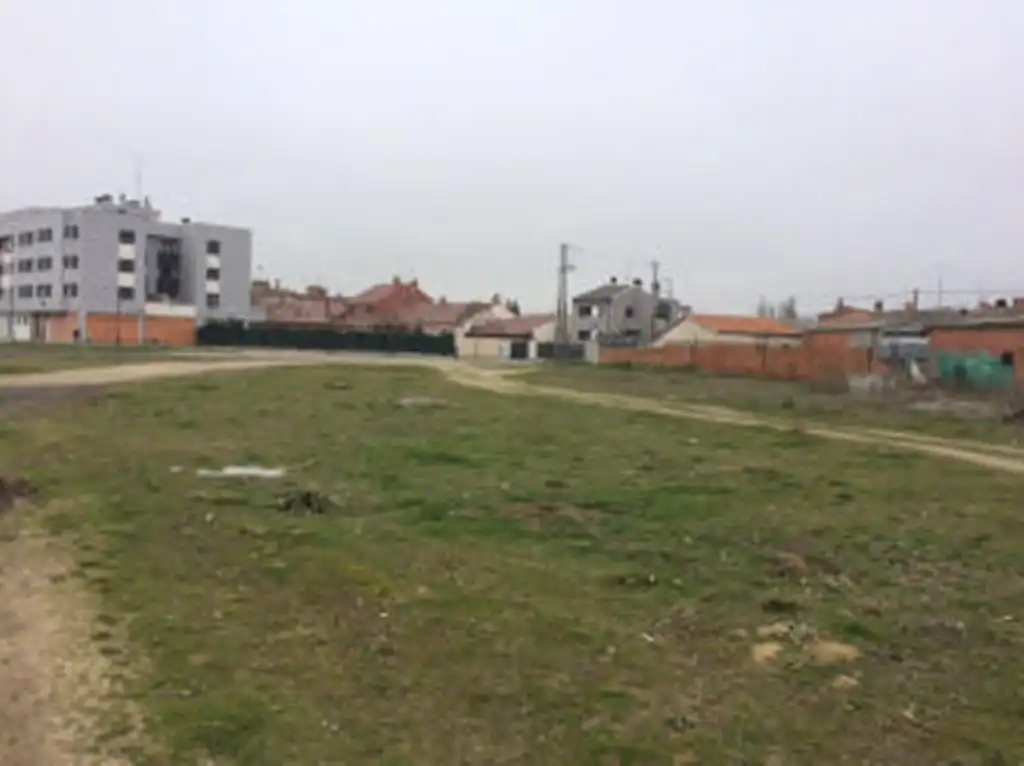 Residential land for sale in Laguna de Duero, imagen 4