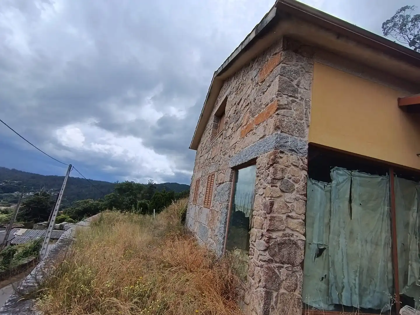 Exterior view of Houses for sale in Ponteareas
