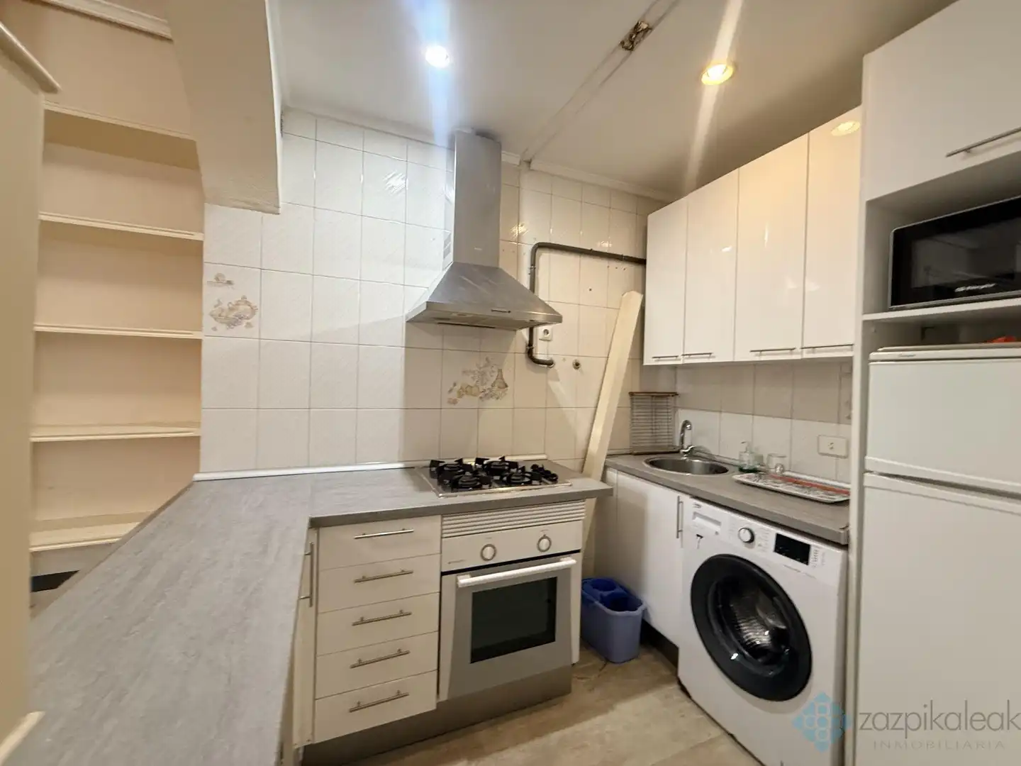 Cocina de Piso de alquiler en Bilbao  con Calefacción