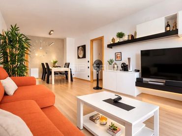 Flat with lift for sale in Polinyà