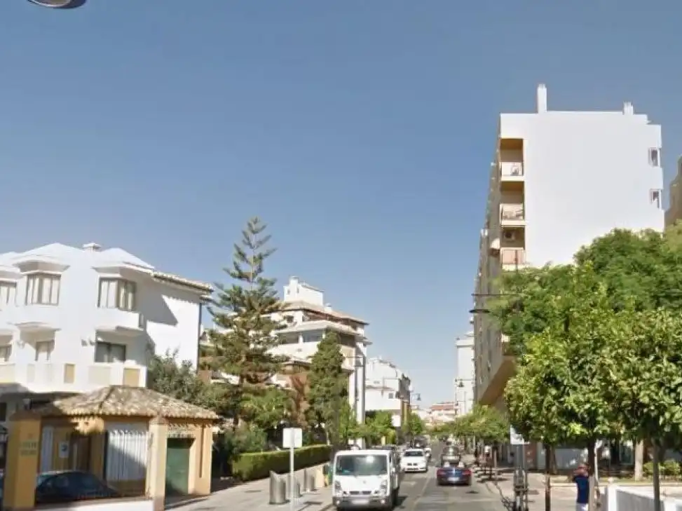Aparcament en venda a C/ Maestra Ángeles Azpiazu, imagen 4