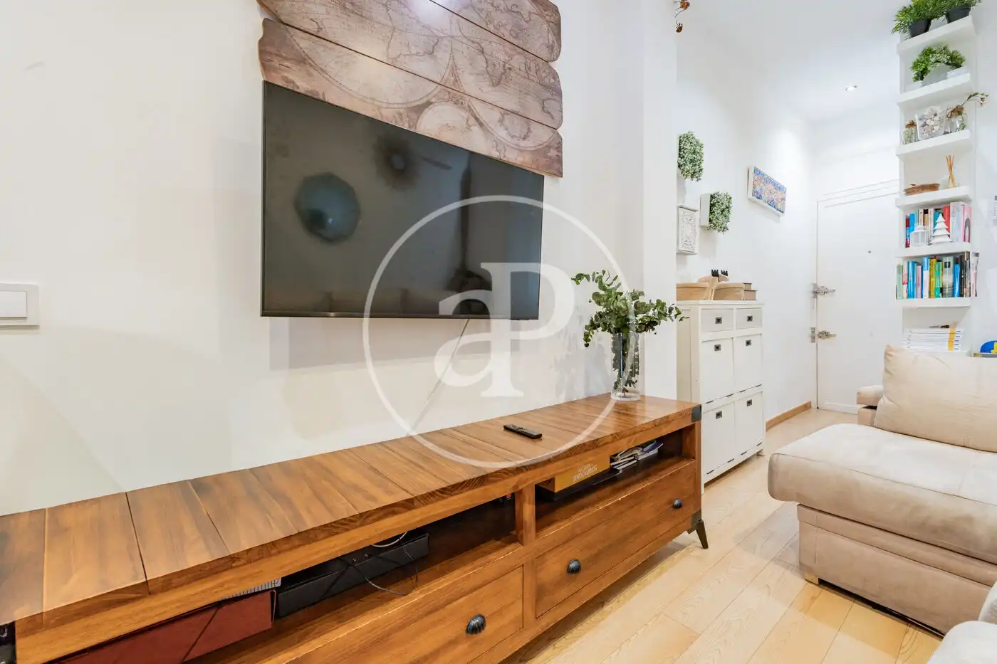 Sala d'estar de Pis en venda en Madrid amb Aire condicionat i Calefacció