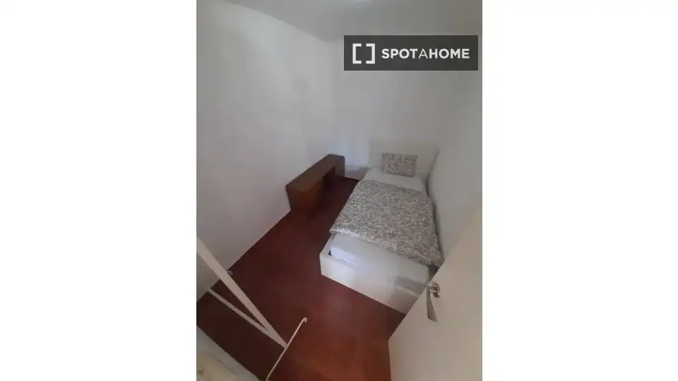 Piso de alquiler en Castellví de Rosanes