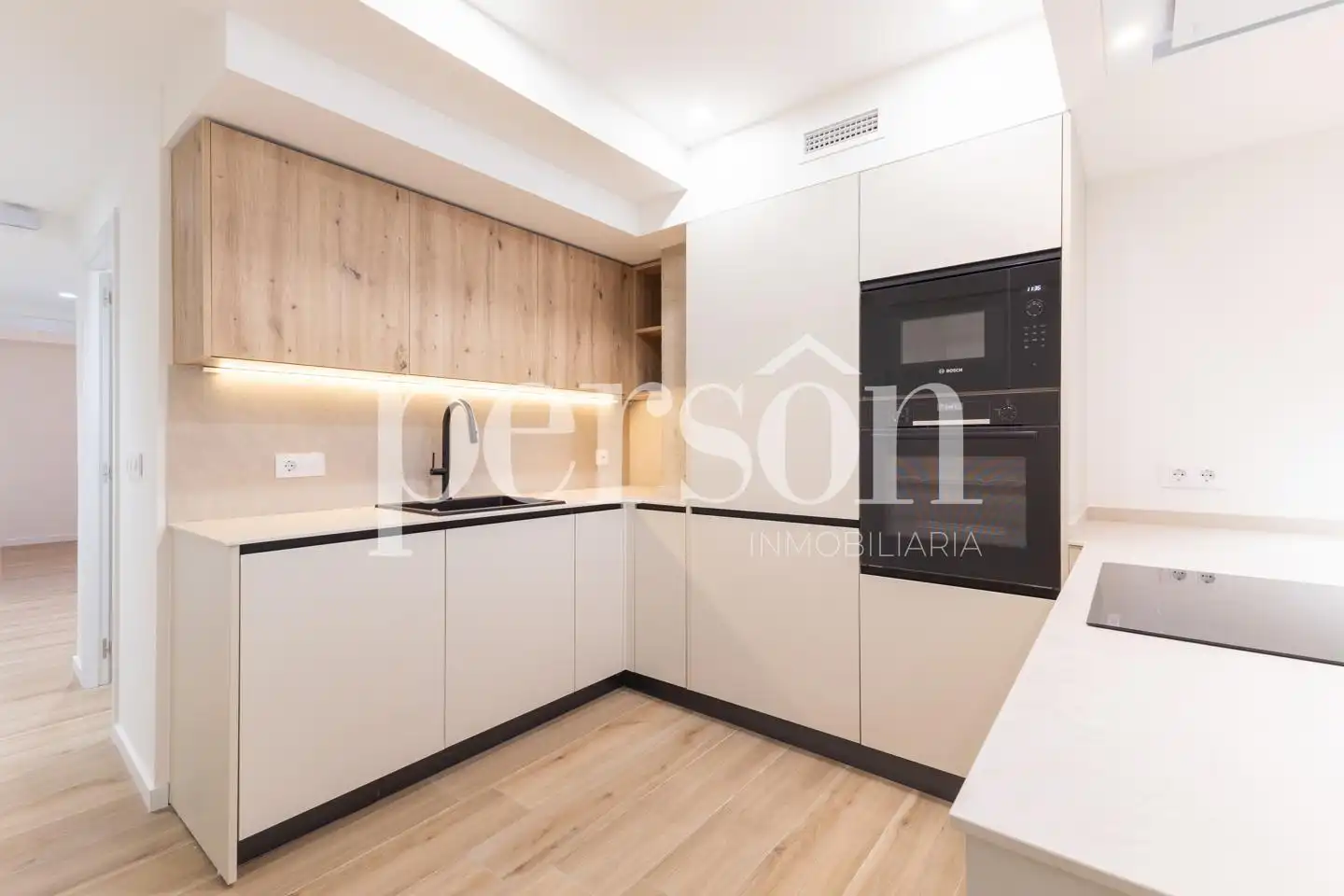 Cocina de Piso en venta en Valencia con Aire acondicionado, Calefacción y Balcón
