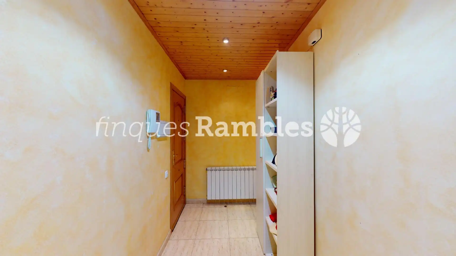 Piso en venta en Vilanova del Camí con Calefacción, Terraza y Balcón