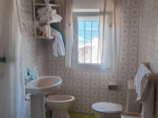 Bany de Casa o xalet en venda en Tineo amb Terrassa