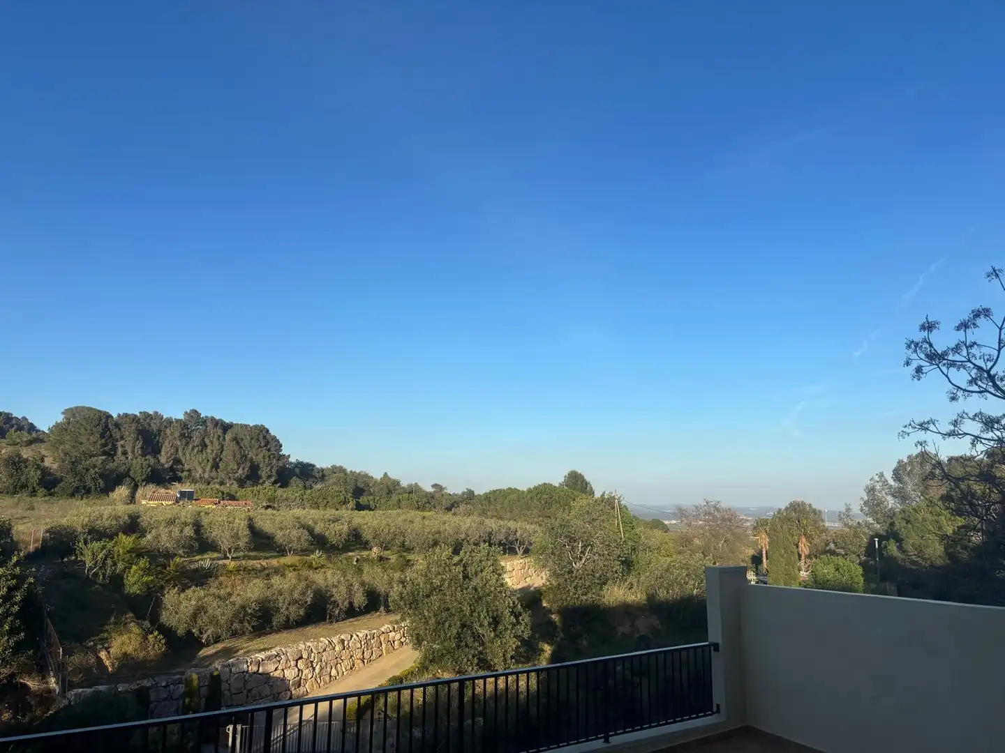 Casa adosada en venda en Almoster amb Aire condicionat, Calefacció i Jardí privat