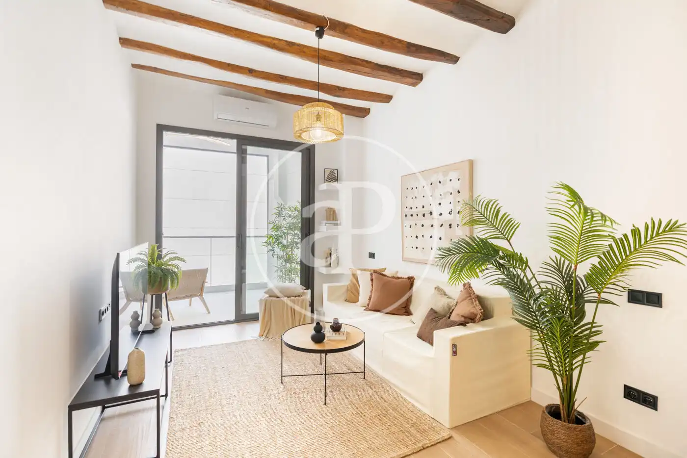 Living room of Flat for sale in  Barcelona Capital  with Air Conditioner, Heating and Terrace