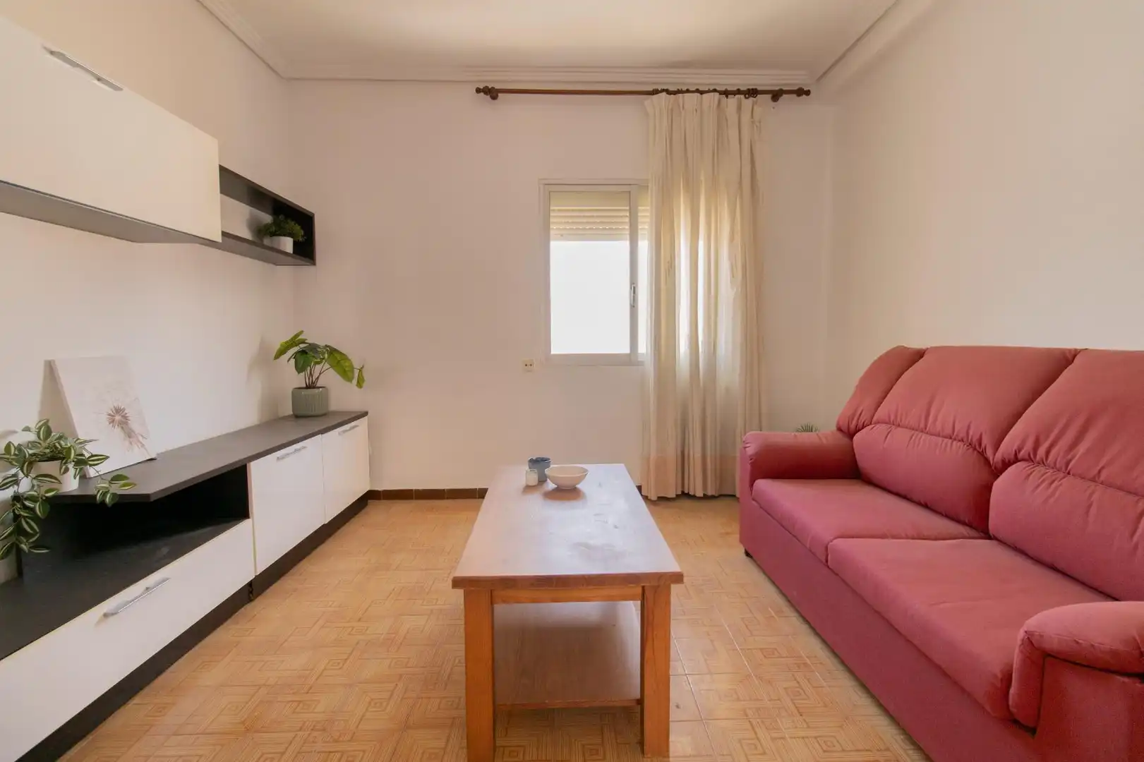 Living room of Flat for sale in Sagunto / Sagunt  with Furnished and Balcony