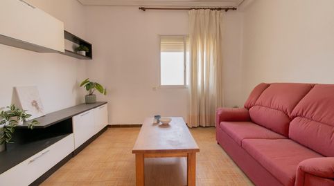 Foto 2 de Piso en venta en Calle Santiago, Avenida de Abril - 9 de Octubre, Sagunto / Sagunt