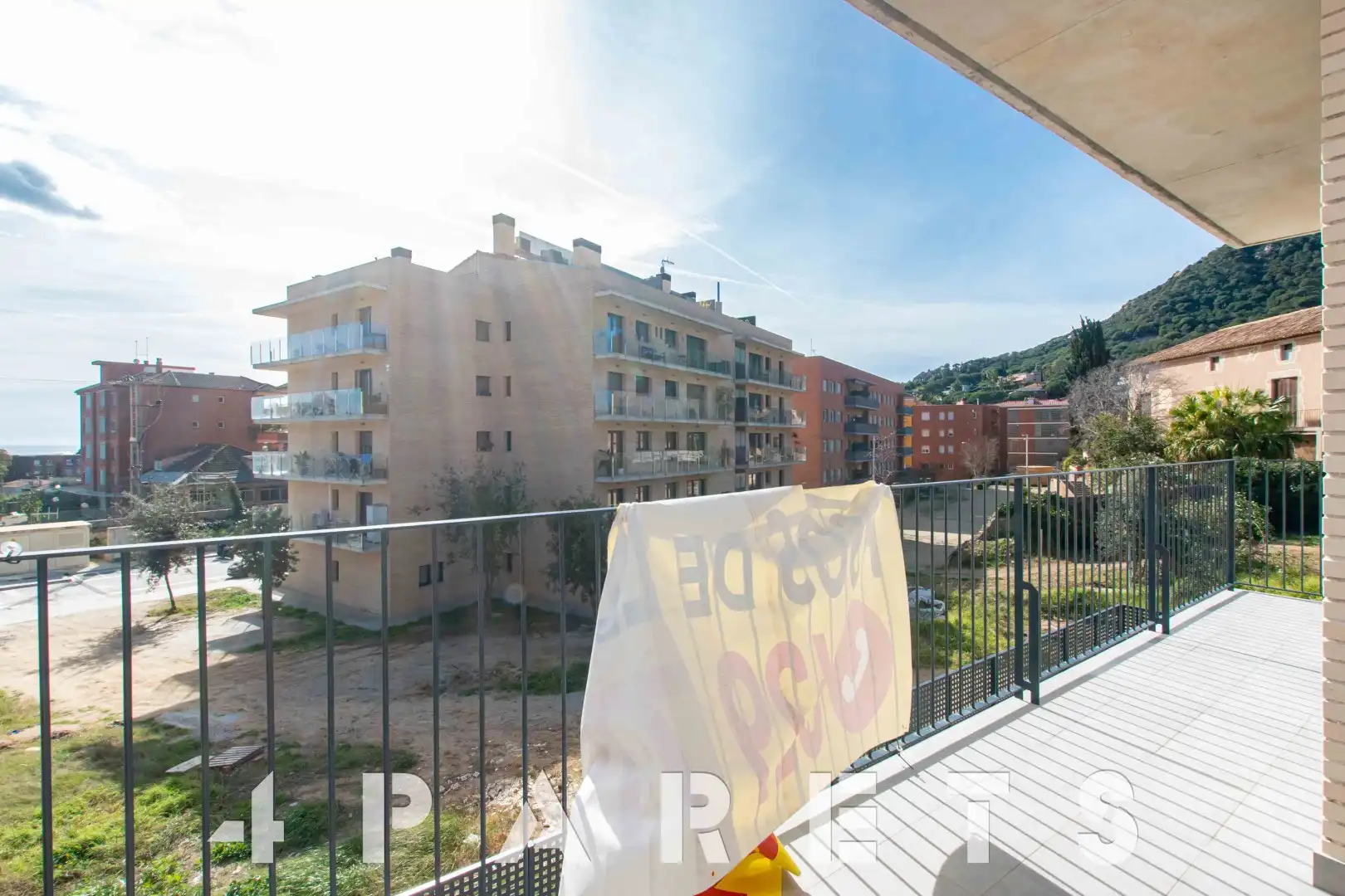 Terraza de Piso de alquiler en Cabrera de Mar con Aire acondicionado, Calefacción y Horno