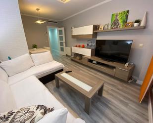 Living room of Flat for sale in  Albacete Capital  with Air Conditioner, Heating and Parquet flooring