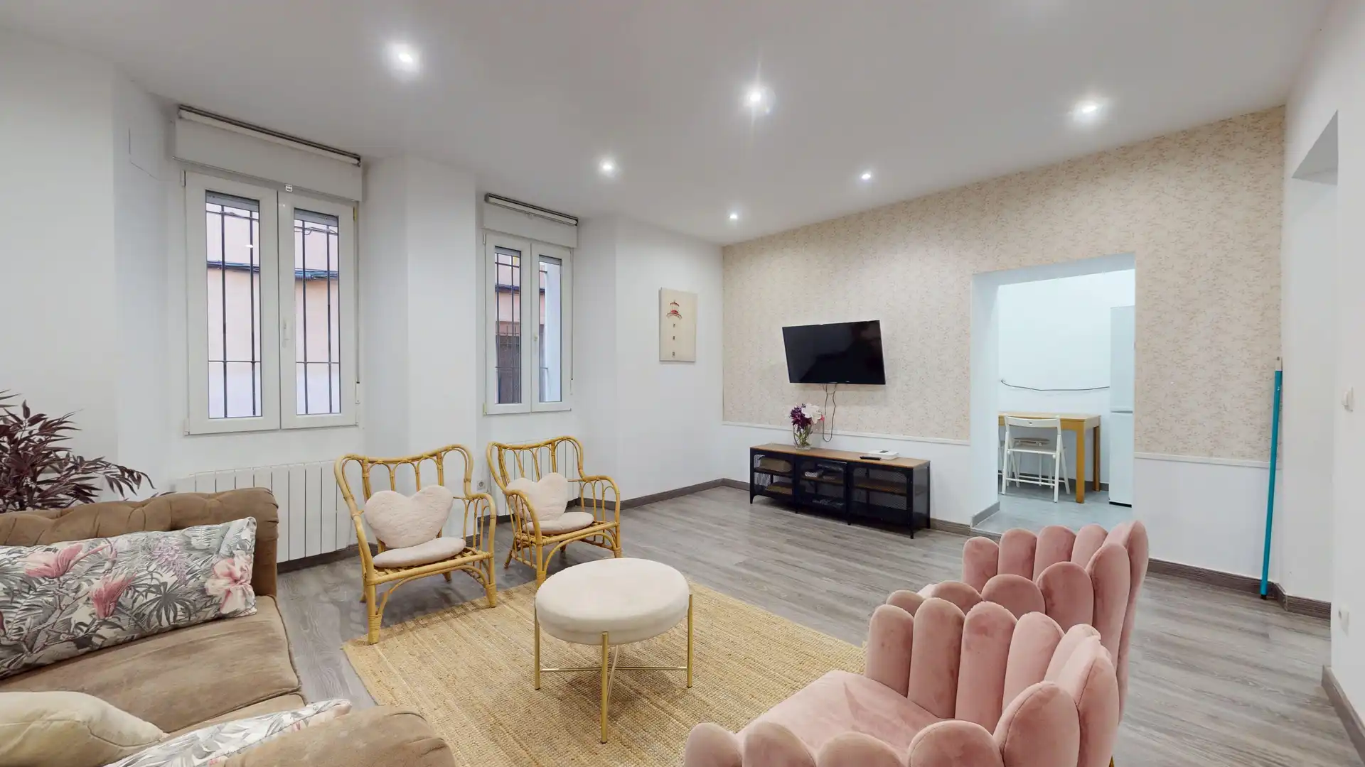 Sala d'estar de Planta baixa en venda en Bilbao  amb Calefacció