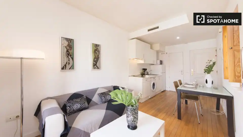 Appartement avec terrasse à louer à Latina, imagen 2