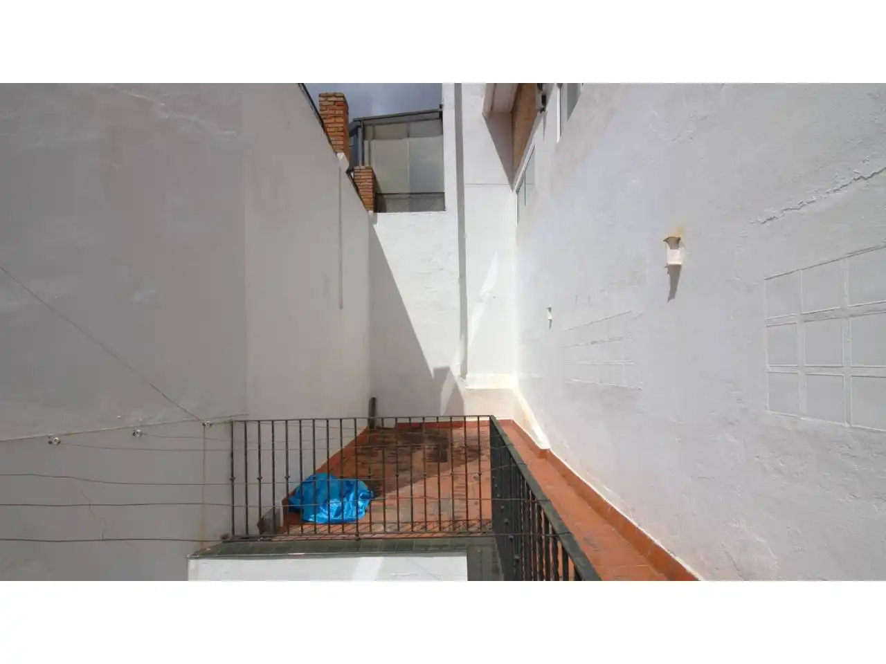 Exterior view of Houses for sale in Sevilla  with Air Conditioner, Heating and Terrace