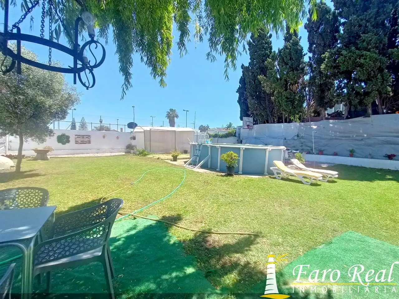 Jardín de Finca rústica de alquiler en Sanlúcar de Barrameda con Aire acondicionado, Jardín privado y Piscina
