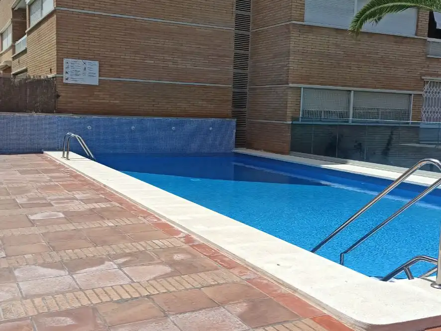 Apartamento con piscina en alquiler en Passeig Marítim Sant Joan de Déu 202, imagen 8