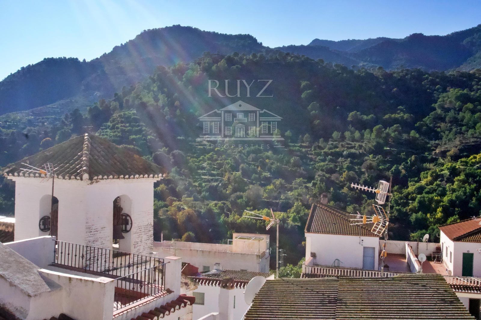 Exterior view of House or chalet for sale in Los Guájares  with Air Conditioner, Terrace and Furnished