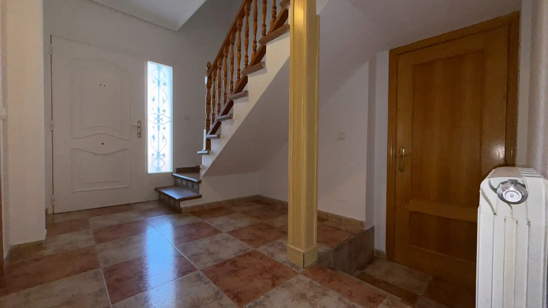 Casa aparellada amb jardí en venda a Plaza Mayor 9, imagen 9