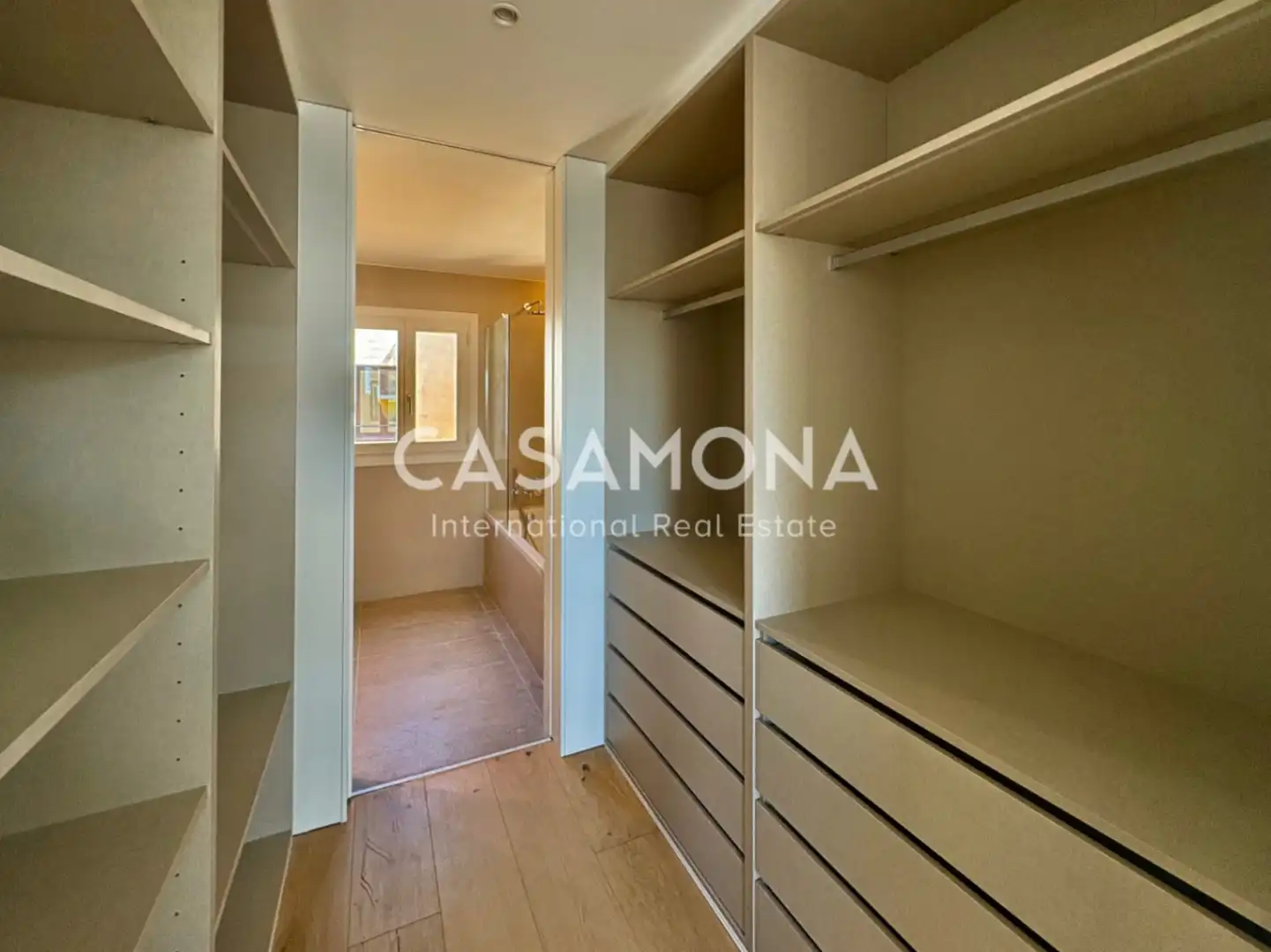 Habitación de Ático en venta en Barcelona con Aire acondicionado, Calefacción y Terraza