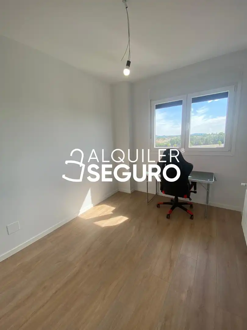 Flat for rent in Azuqueca de Henares  with Heating, Terrace and Swimming Pool