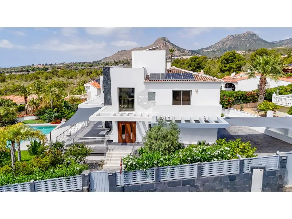 Casa con terraza en venta en Coloma, imagen 48