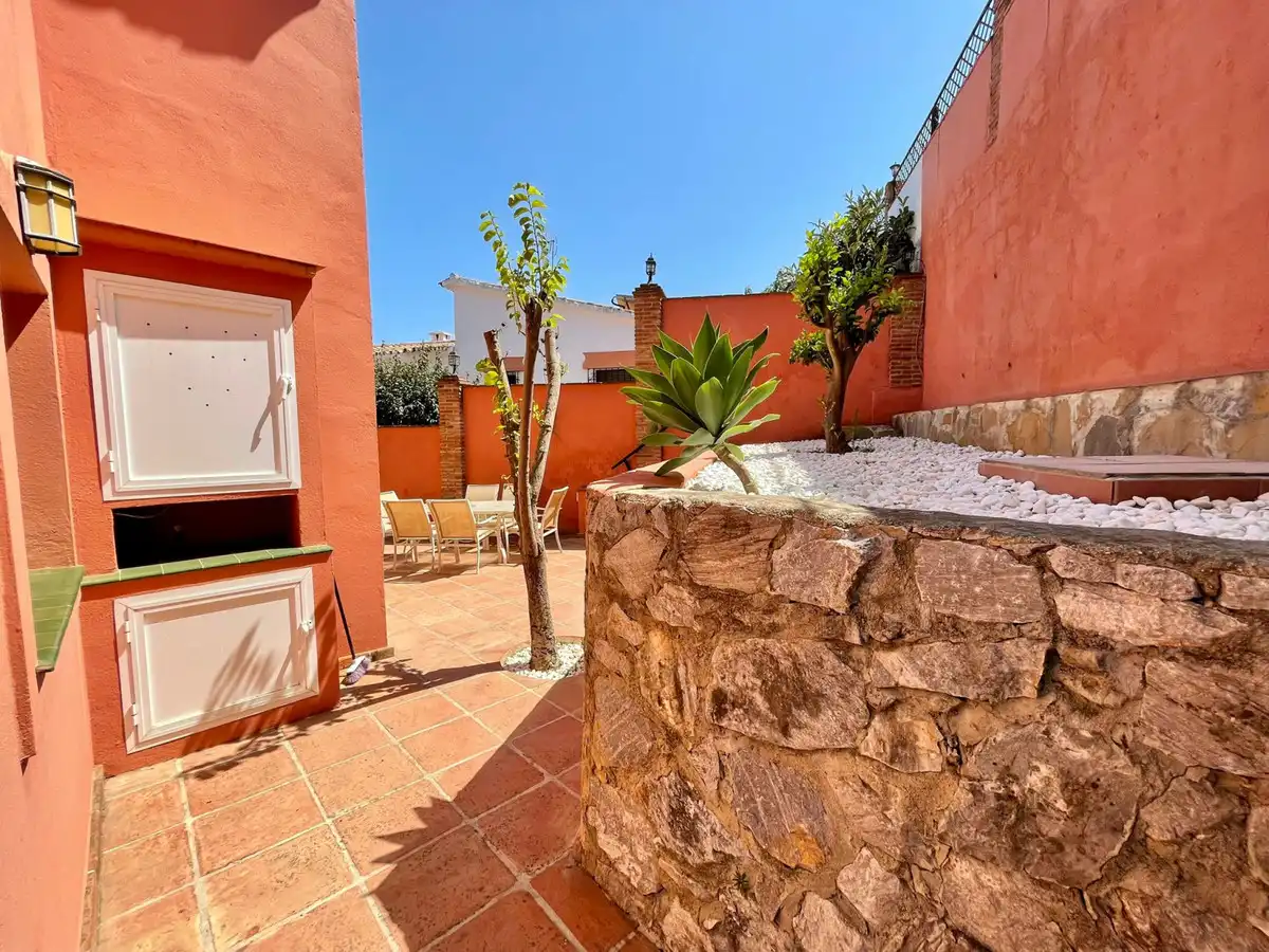 Houses for rent in DE LOS JAZMINES-NVA ANDAL, 406, Nueva Andalucía centro