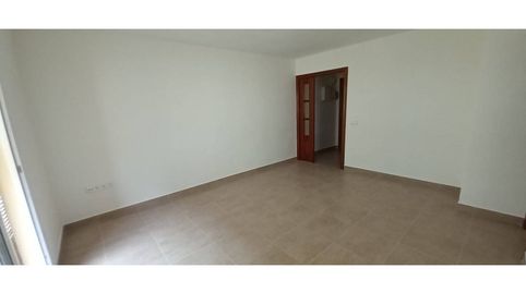 Foto 2 de Piso en venta en Plaza Llobregat, Les Roquetes, Sant Pere de Ribes