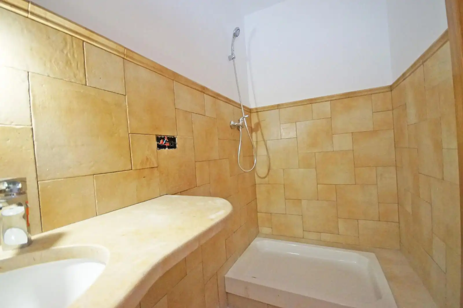 Badezimmer von Geschaftsraum zum Verkauf in Barcelona