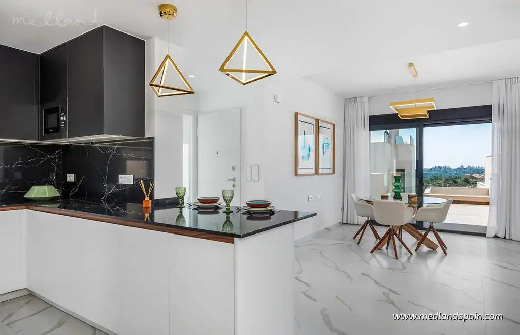 Apartament amb piscina en venda a San Miguel de Salinas, imagen 4