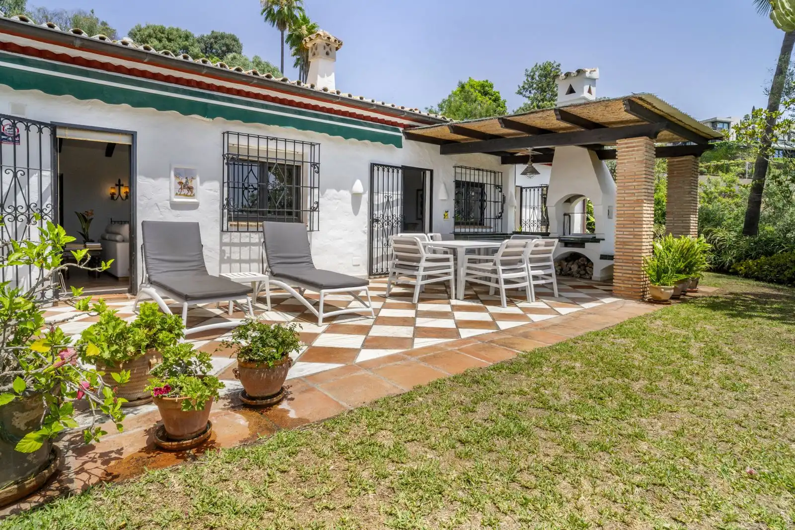 Jardín de Casa o chalet en venta en Benahavís con Aire acondicionado, Terraza y Piscina