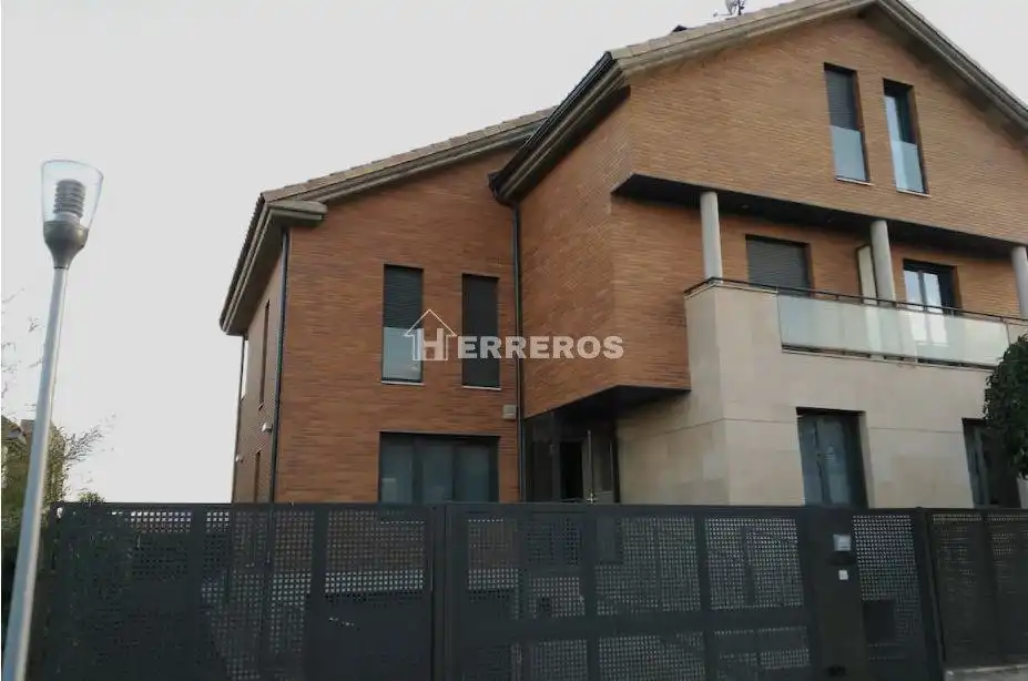 Exterior view of Houses for sale in Navarrete  with Heating, Terrace and Community pool