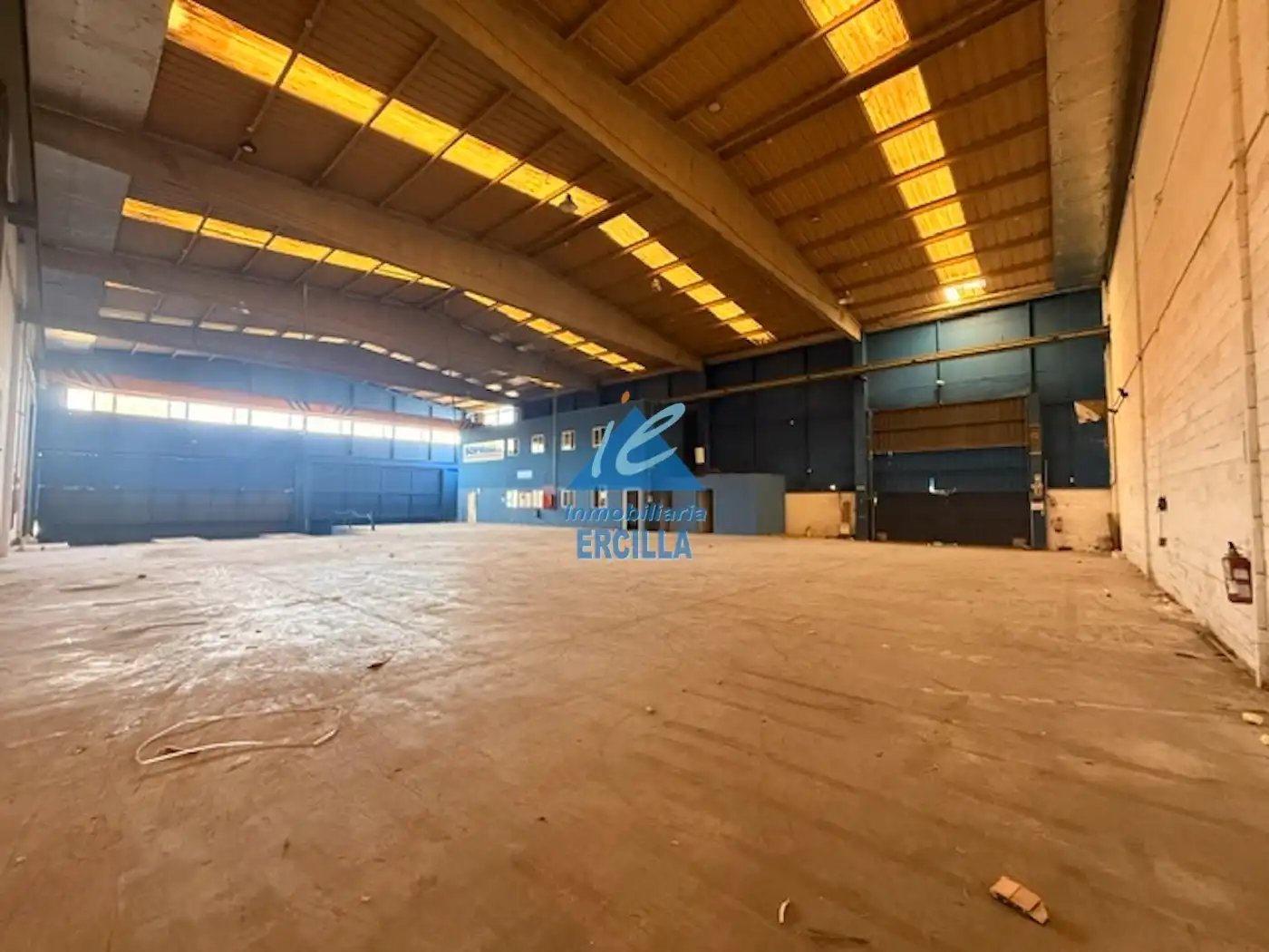 Nave industrial de alquiler en Zamudio, Bizkaia