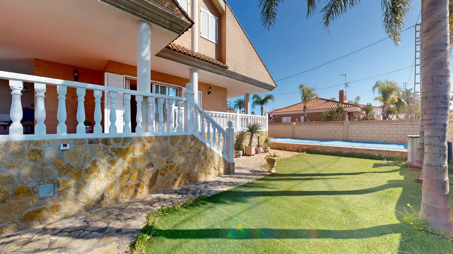 Garden of Houses for sale in Sagunto / Sagunt  with Private garden, Terrace and Swimming Pool