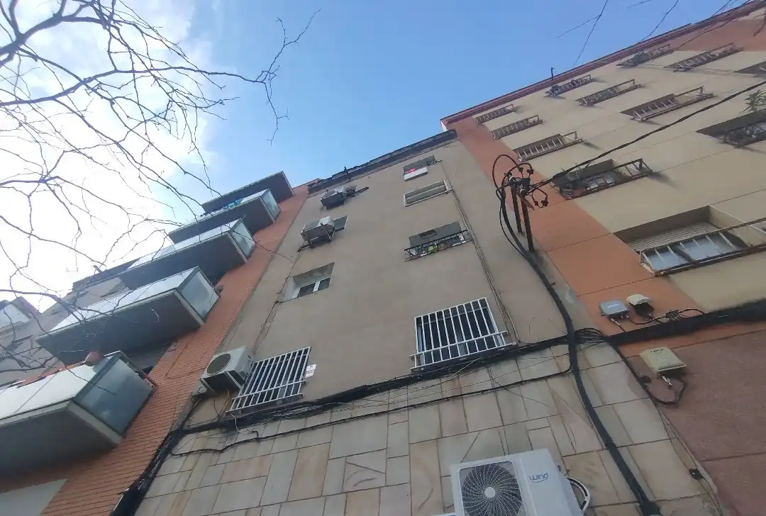 Vista exterior de Pis en venda en L'Hospitalet de Llobregat