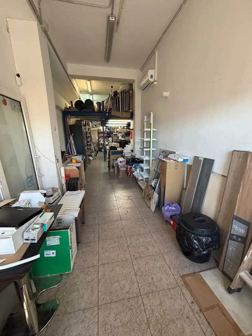 Local en venda en Molins de Rei amb Aire condicionat