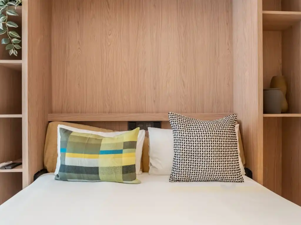 Bedroom of Commercial properties for sale in Puente de Vallecas