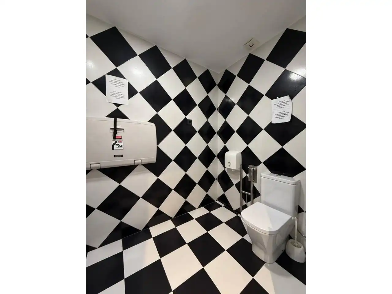 Baño de Local en venta en Sant Joan de Vilatorrada con Aire acondicionado