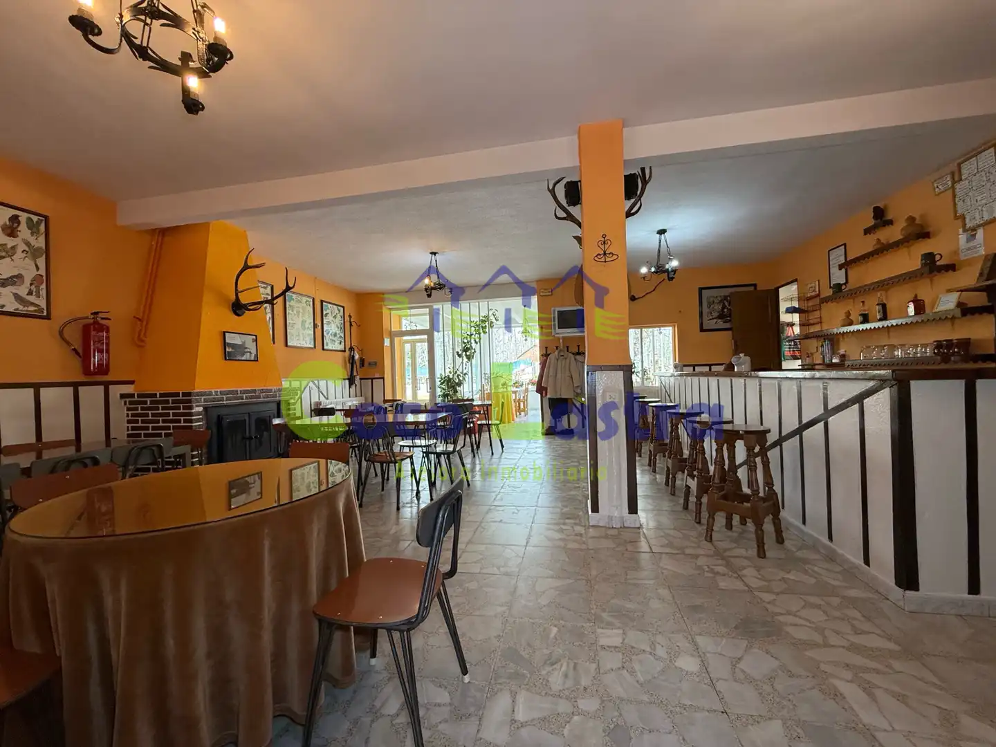 Casa adosada en venta en Nava de Francia con Calefacción, Jardín privado y Terraza